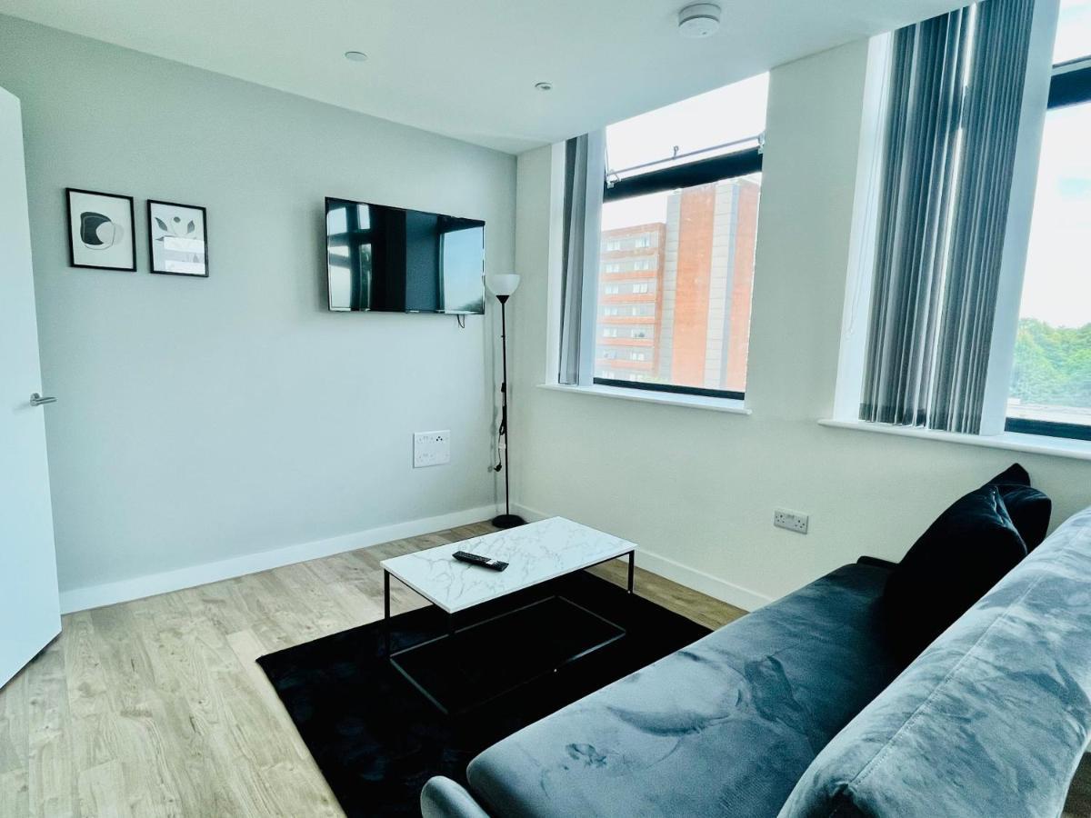 Stunning One Bedroom Apartment In Old Trafford Manchester Extérieur photo